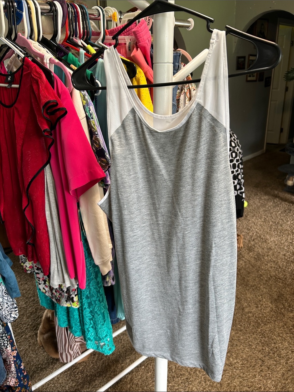 Avia Gray and White Athletic Tank Top Size L